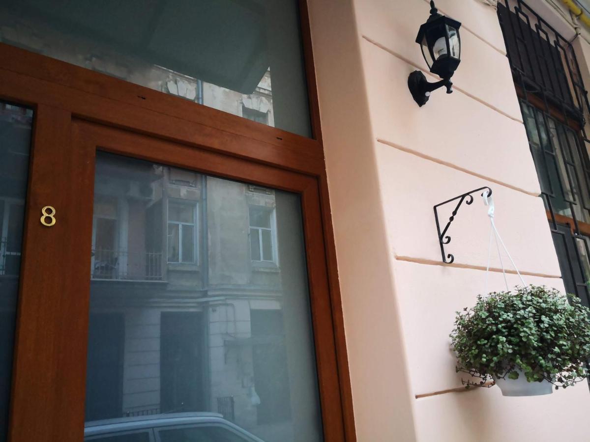 Затишні Апартаменти, Вулиця Дерибасівська, 13 Odesa Exterior photo